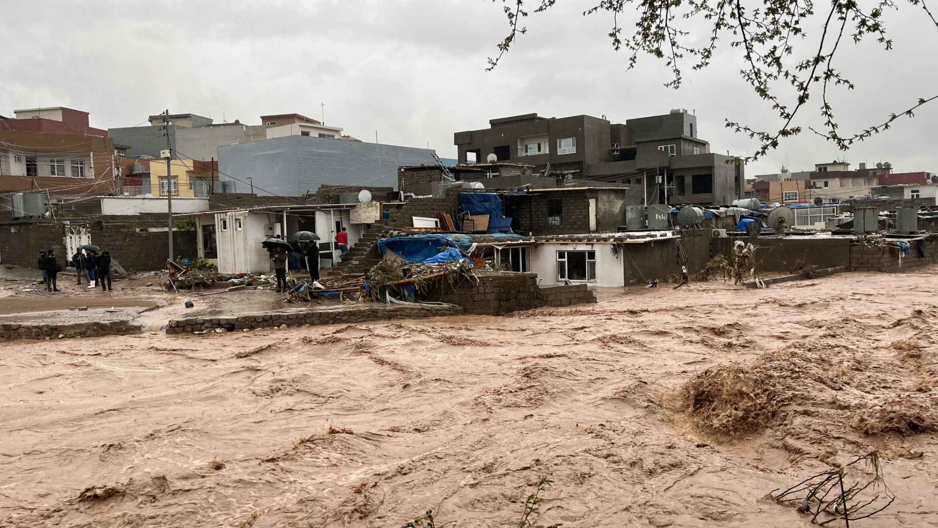السيول والفيضانات التي اجتاحت دهوك