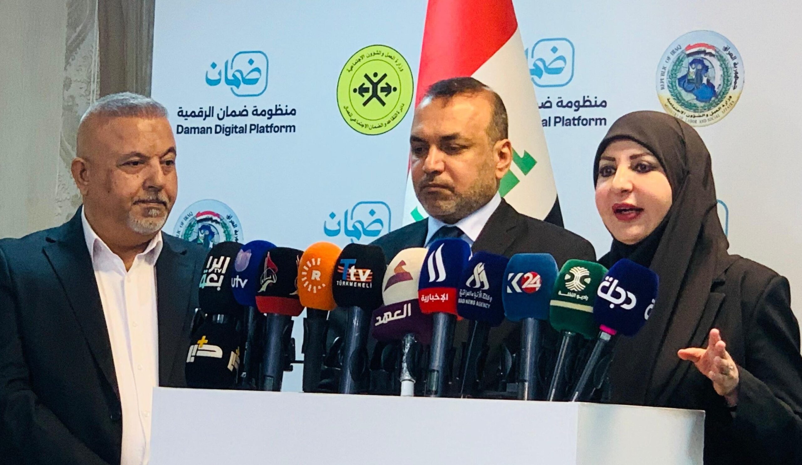 وزير العمل أحمد الأسدي
