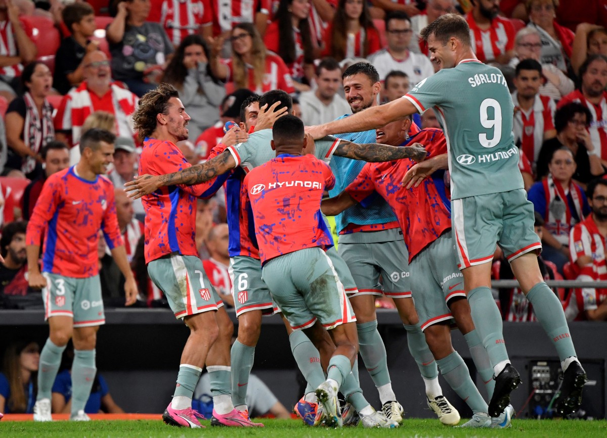  مباراة كرة القدم في الدوري الإسباني بين نادي أتلتيك بلباو ونادي أتلتيكو مدريد على ملعب سان ماميس في بلباو في 31 أغسطس 2024.
AFP