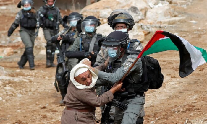 الانتهاكات الإسرائيلية ضد الشعب الفلسطيني
المصدر:وسائل اعلام