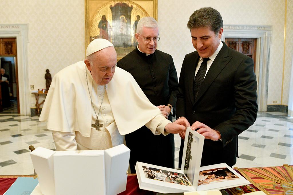 Kurdistan Region President Nechirvan Barzani and Pope Francis, Vatican City, April 13, 2023. Photo: Kurdistan Region Presidency