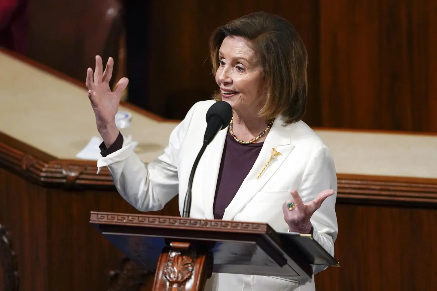 House Speaker Nancy Pelosi of Calif, speaks on the House floor at the Capitolin Washington Thursday. Nov.17, 2022. (AP Photo/Carolyn Kaster)