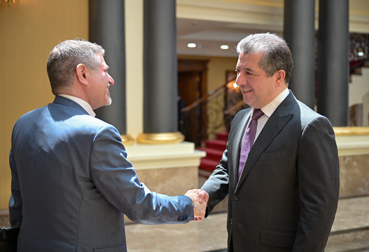 KRG Prime Minister Masrour Barzani meets Ambassador Steven Fagin, Chargé d’Affaires at the U.S. Embassy in Baghdad, on July 19, 2025. Photo: KRG