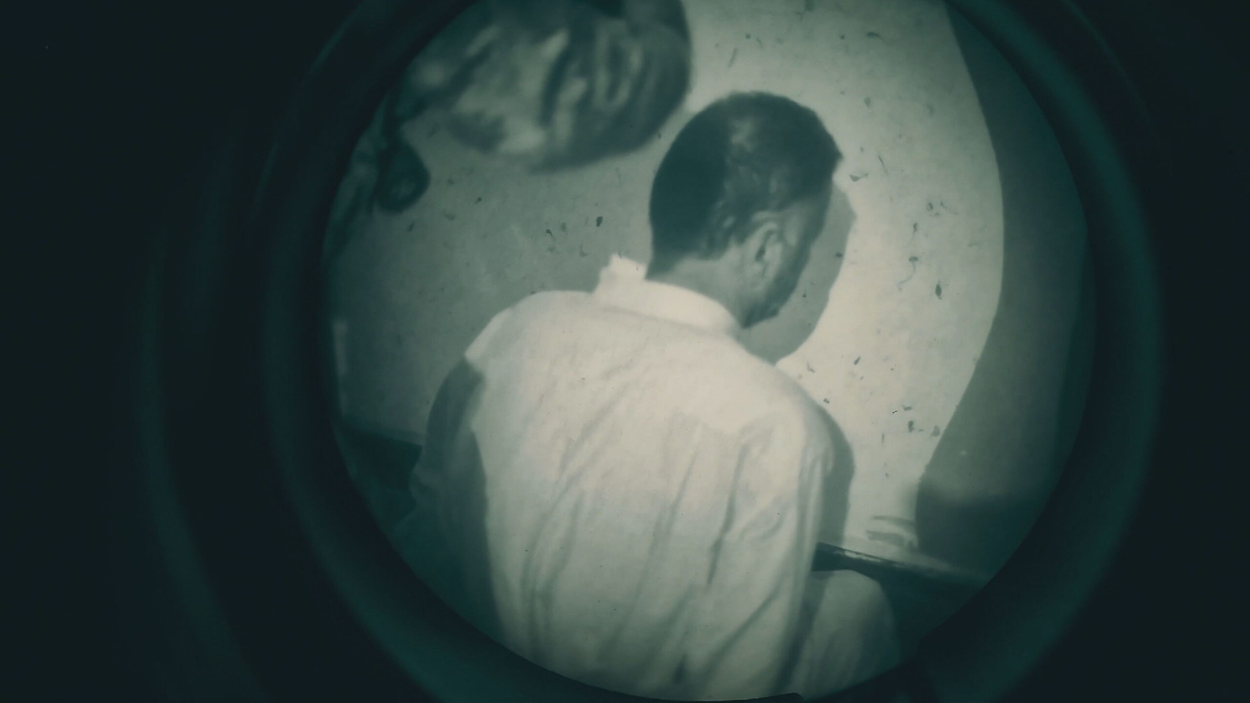The arrested individual had “previously been a member of al-Qaeda” and later joined ISIS.