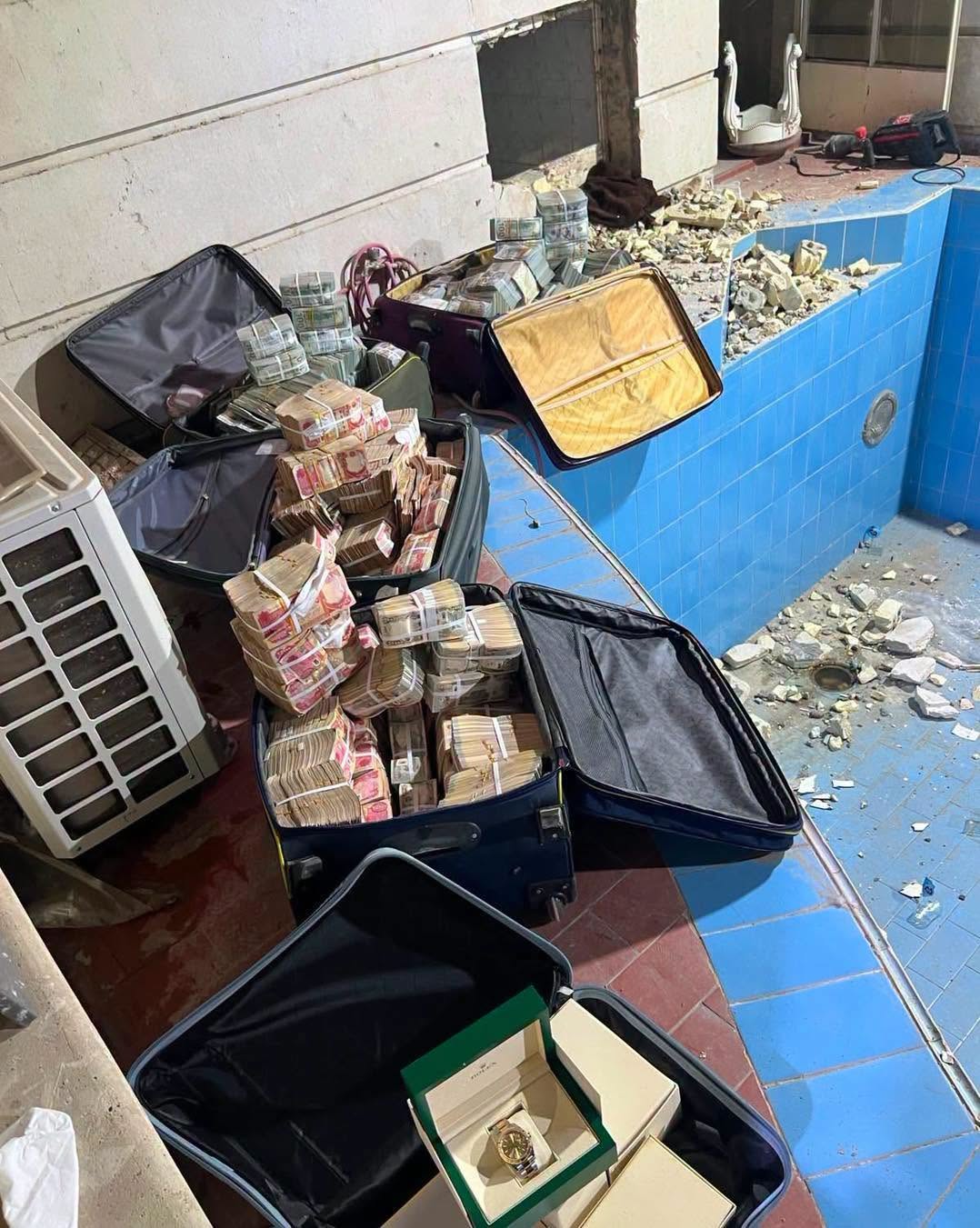 The Supreme Judicial Council of Iraq has released these photos, stating that $11 million and 4 billion dinars have been seized from Ali Maarij al-Bahadli, the Undersecretary of the Ministry of Oil for Distribution Affairs.