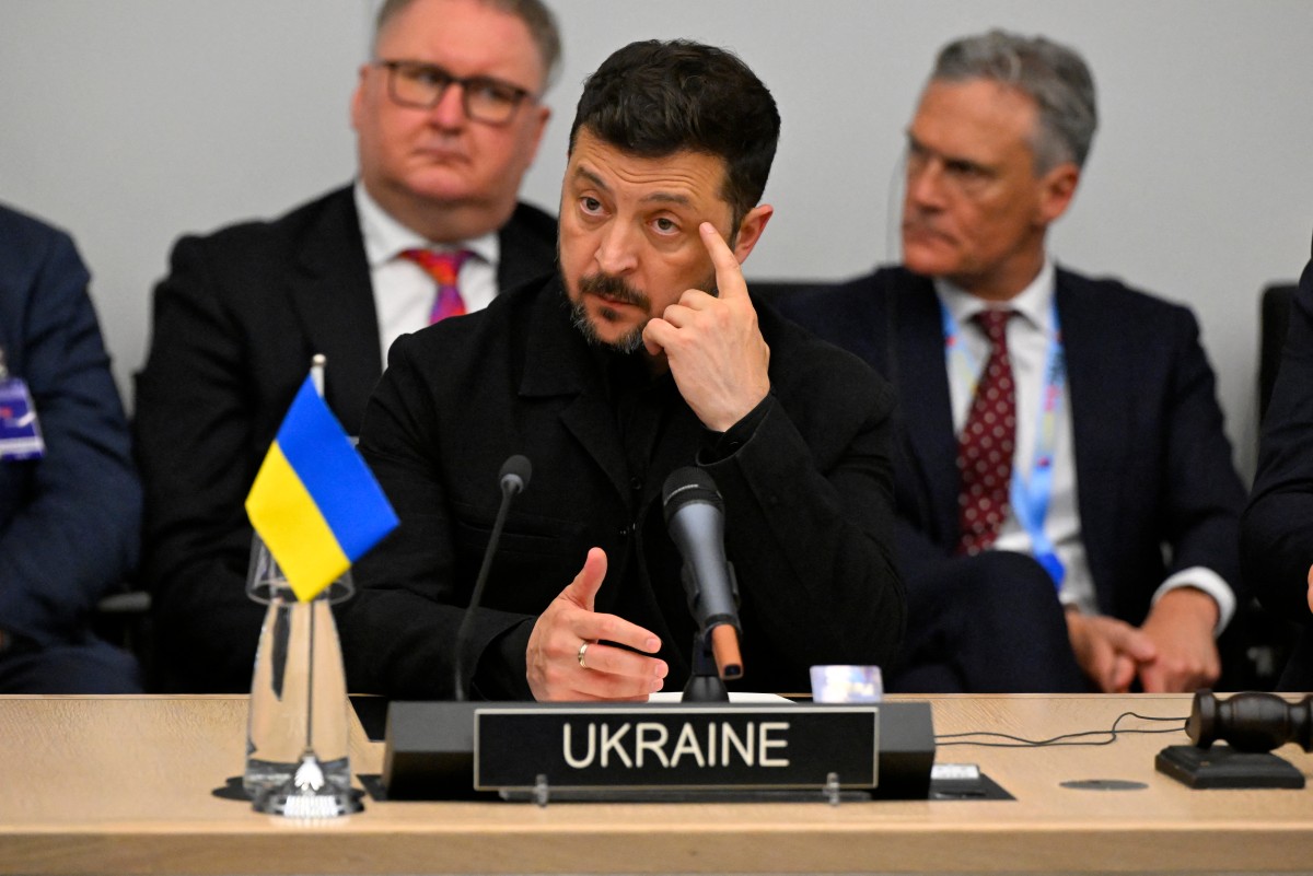 Ukraine's President Volodymyr Zelensky takes part in a meeting of the Ukraine Defence Contact Group on the sidelines of a NATO Defence Ministers meeting at the NATO headquarters, in Brussels, on June 18, 2026. (Photo by JOHN THYS / AFP)