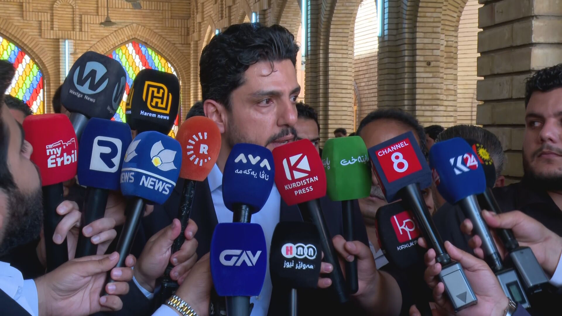 Darbaz Kosrat Rasul, a member of the Political Bureau of the Patriotic Union of Kurdistan (PUK), speaks to reporters on June 11, 2026. Photo: Channel8 


