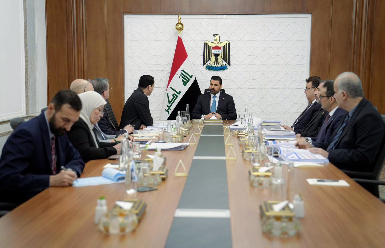 Iraqi Prime Minister Ali Faleh al-Zaidi met with his top advisors and the Secretary-General on August 1, 2026. Photo: Iraqi PM Media Office
