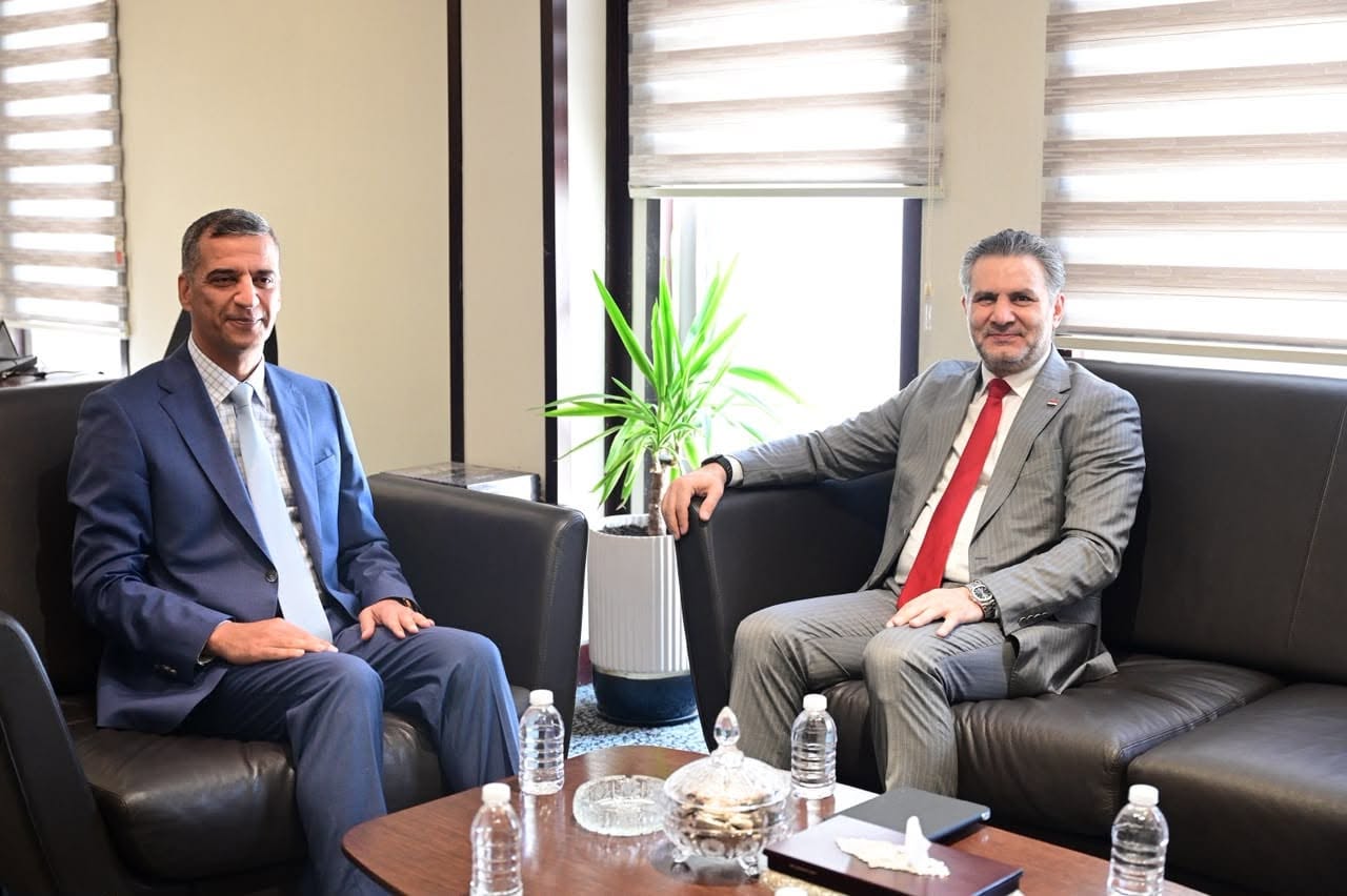 Meeting between the Governor of the Central Bank of Iraq, Nizar Nasser Hussein, and the Communications and Media Commission (CMC) Executive Director Baligh Abu Kalal