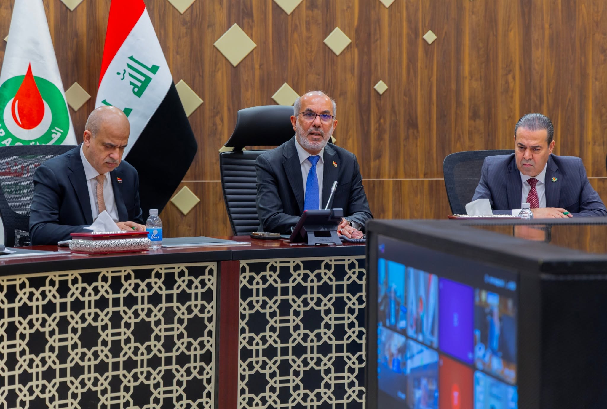 Iraq Oil Minister Basim Mohammed Khudair al-Abadi chairs a ministerial crisis cell meeting on Sept. 8, 2026. Photo: Iraqi Oil Ministry

