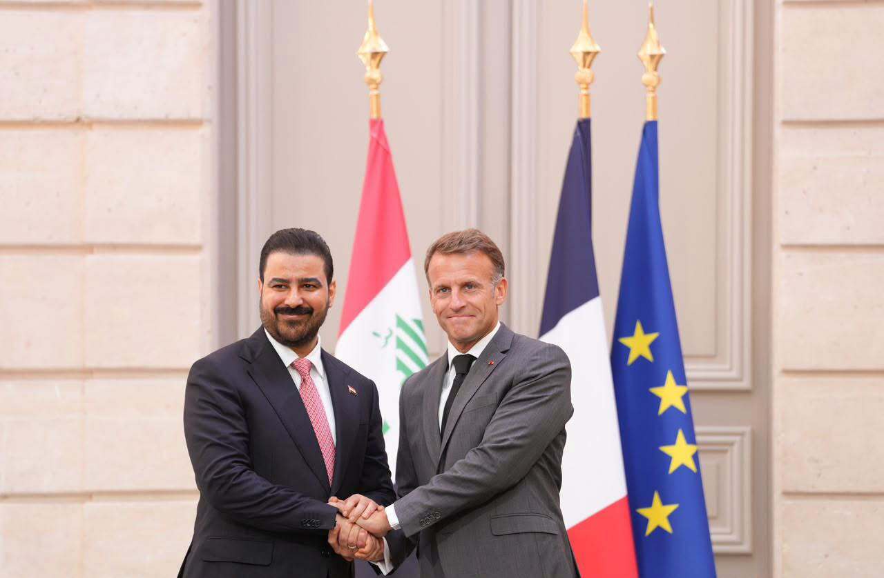 Iraqi Prime Minister Ali Faleh al-Zaidi and French President Emmanuel Macron