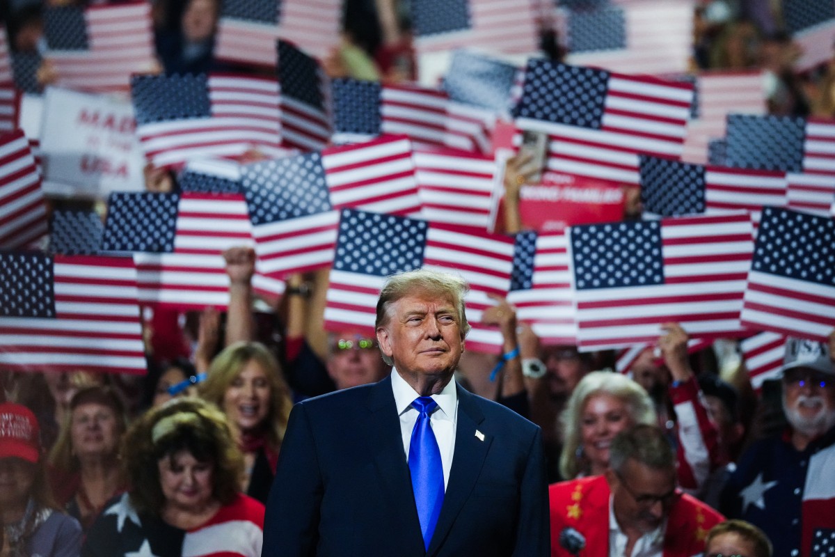 US President Donald Trump arrives to speak during the Republican National Midterm Convention at the American Airlines Center in Dallas, Texas on September 9, 2026. US Republicans open an extraordinary midterm convention in Dallas on September 9 betting that putting Donald Trump at the center of their campaign can rescue a party facing grim election forecasts -- despite the president's negative approval ratings. (Photo by Eric Lee / POOL / AFP)