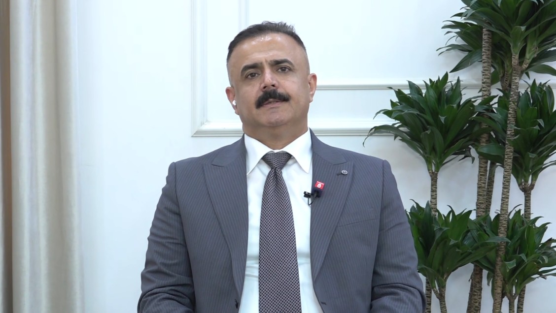 Iraqi lawmaker Mazin Gharib spoke in an interview with Channel8 on September 28, 2026. Photo: Channel8
