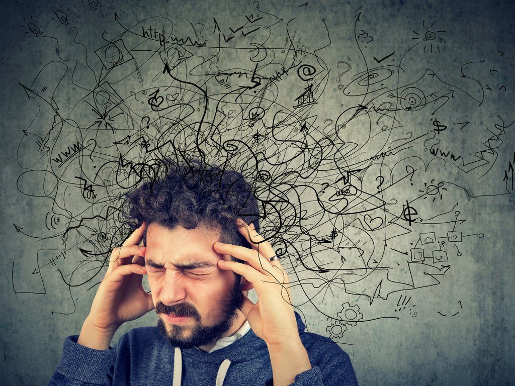 گەنجێک دووچاری پەشێوی دەروونی بووە