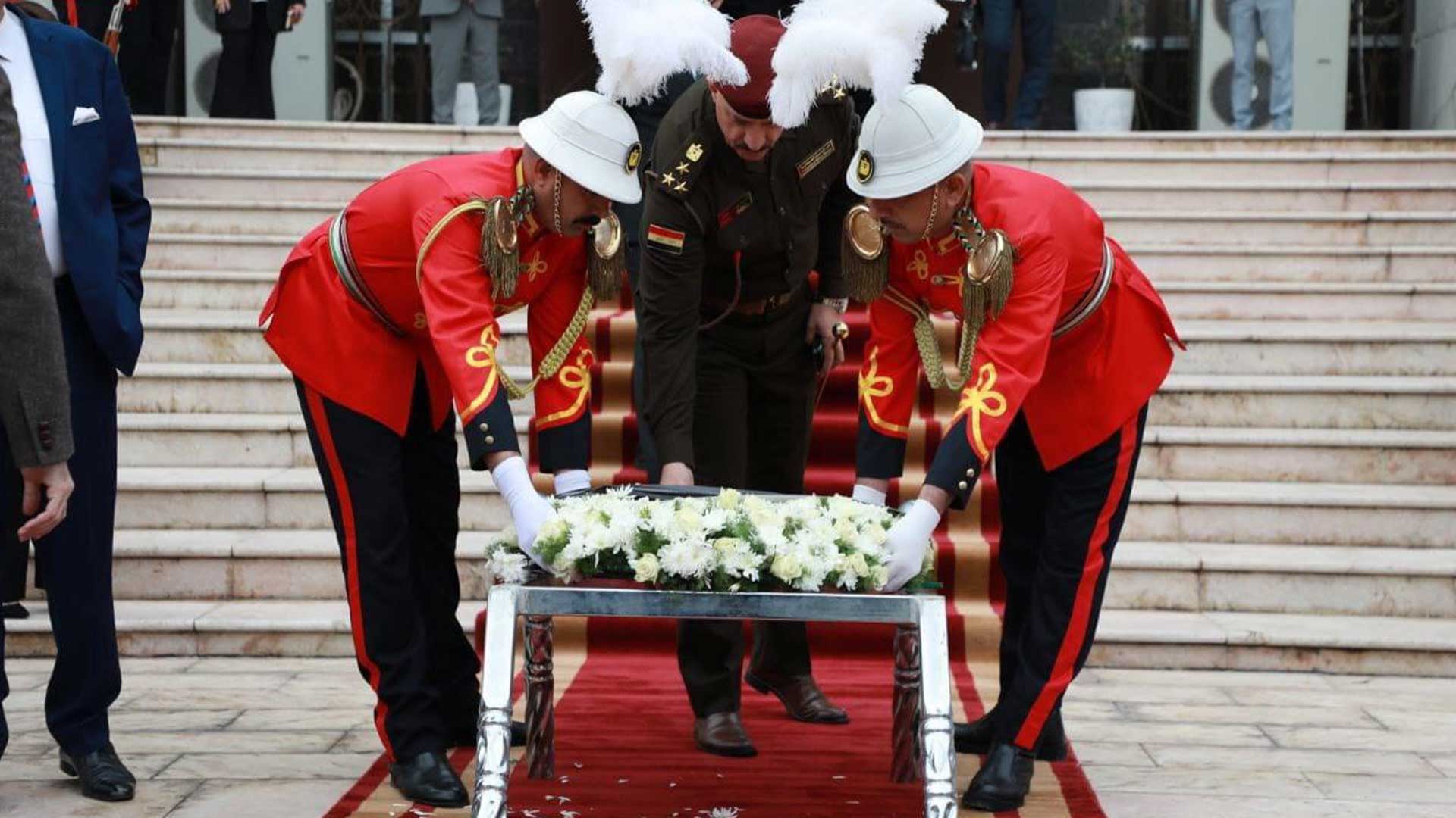 رێوڕەسمى رادەستکردنەوەى رووفاتى 172  ئەنفالکراو لەلایەن بەغدادەوە بە هەرێمى کوردستان. فۆتۆ: وەزارەتى تەندروستى عێراق