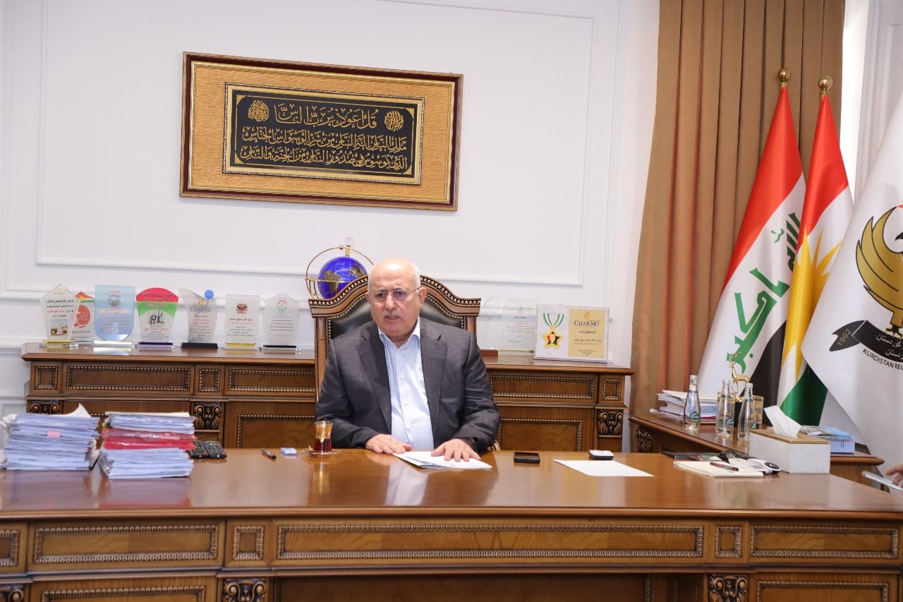 ئاوات شێخ جەناب، وەزیری دارایی و ئابووری دەستلەکارکێشاوەى هەرێمی کوردستان
