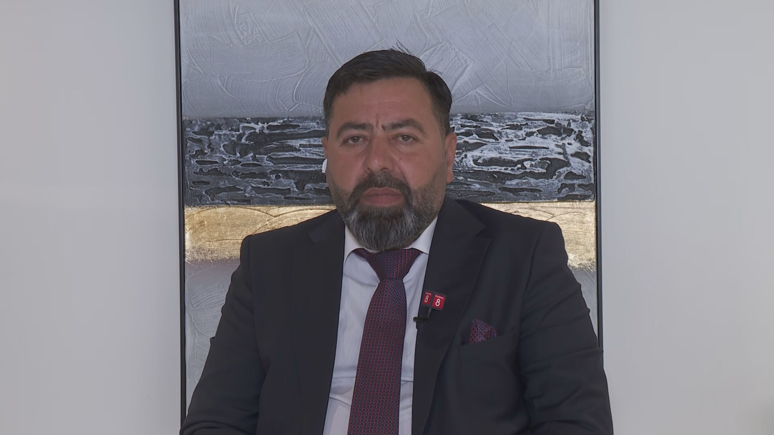 ئاری تەها بەڕێوەبەری بەشی یاسایی پارێزگای کەرکوک