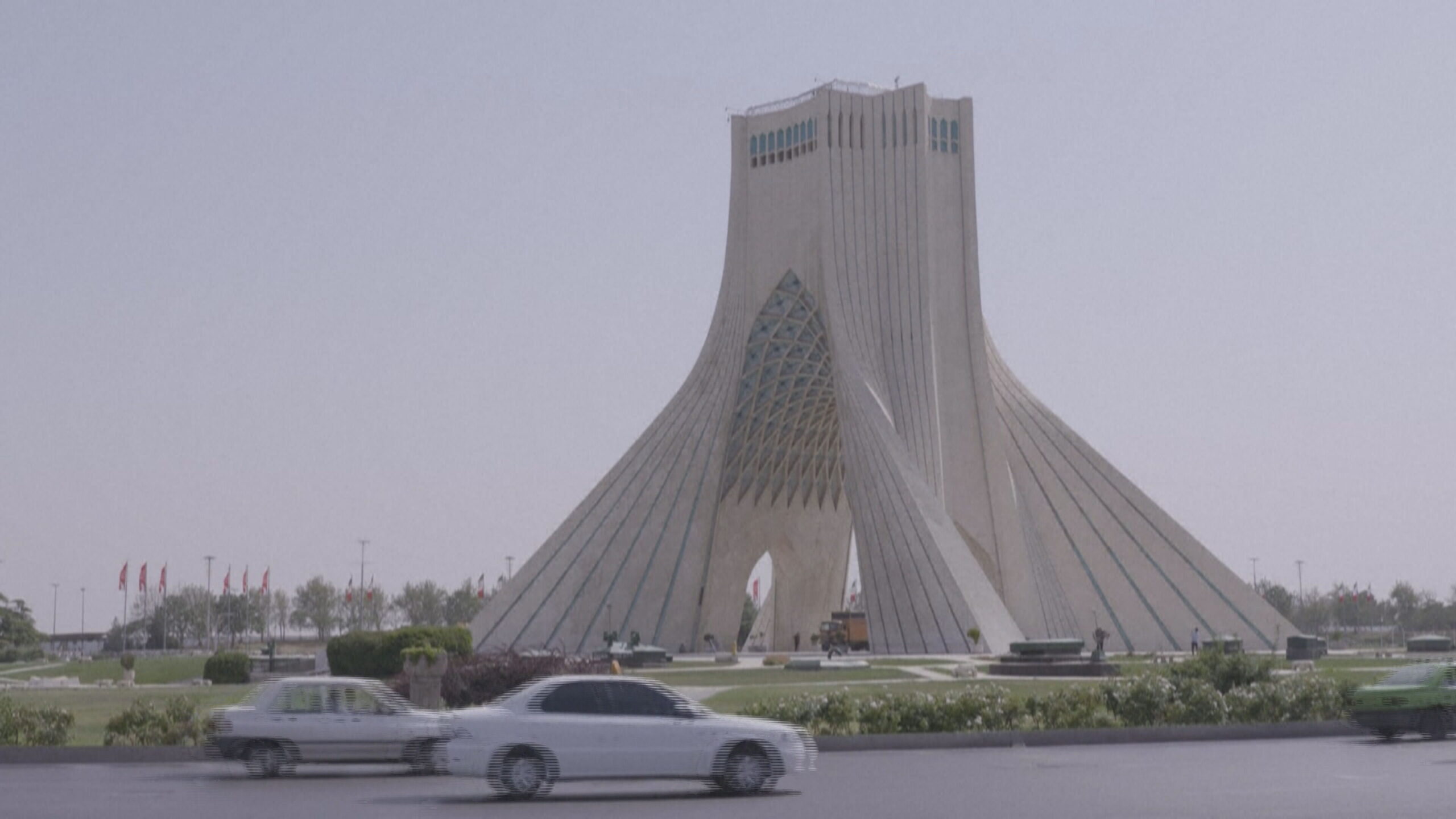 گۆڕەپانی ئازادی لە شاری تاران