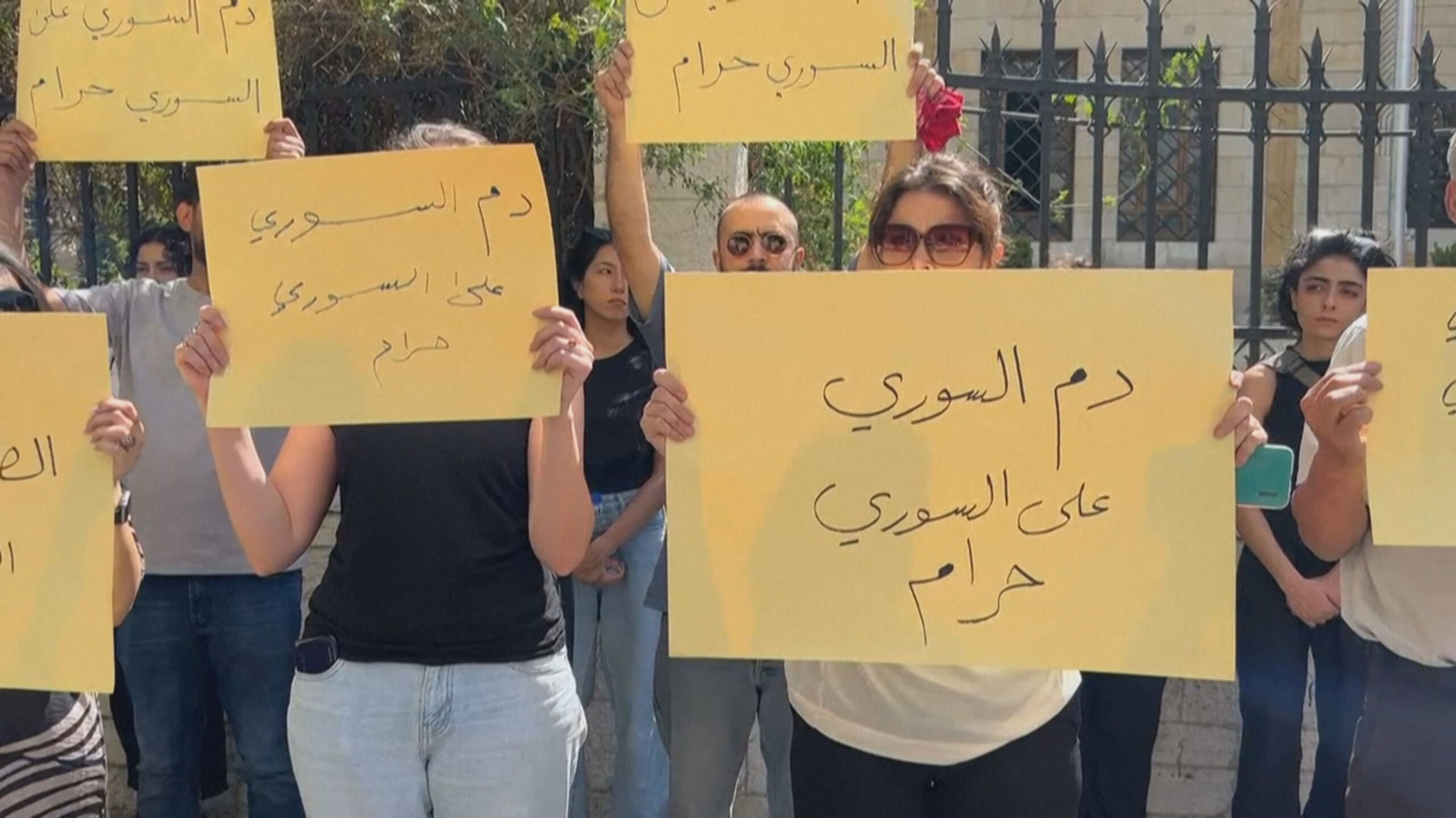 هاوڵاتییانی سووریا دەڵێن، خوێنڕشتنی سوورييەکان بەدەستی سوورييەکان حەرامە