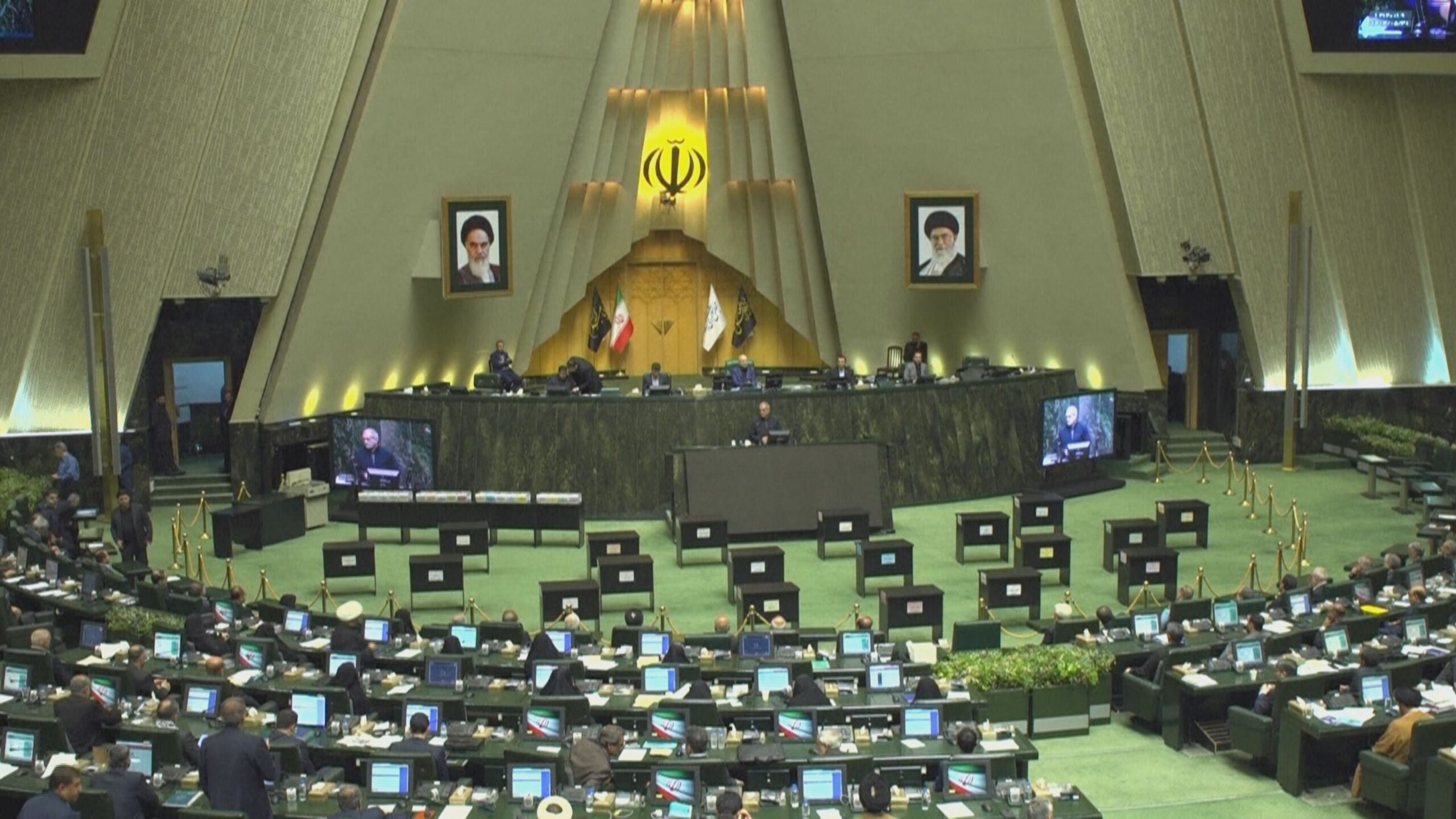 کۆبوونەوەیەکی پەرلەمانی ئێران