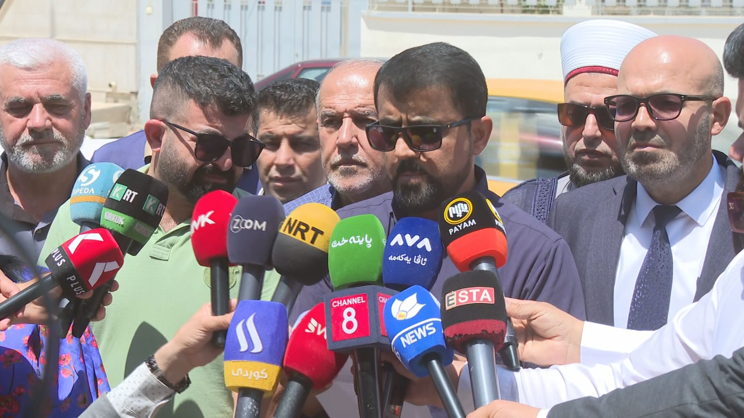 کۆنفڕانسی رۆژنامەوانیی دەستەى مامۆستا و فەرمانبەرانى ناڕازیى خوێندنى کوردى لە کەرکوک