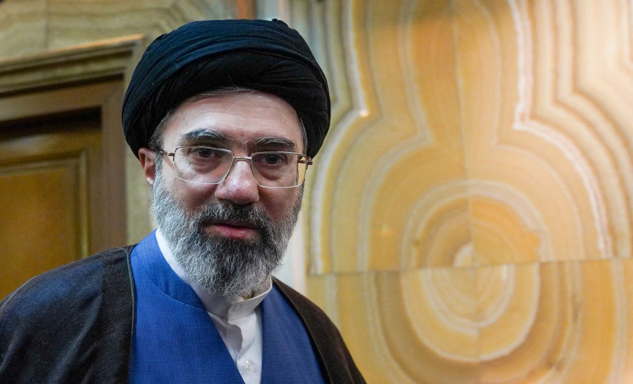 موجتەبا خامنەیی، ڕێبەری کۆماری ئیسلامیی ئێران