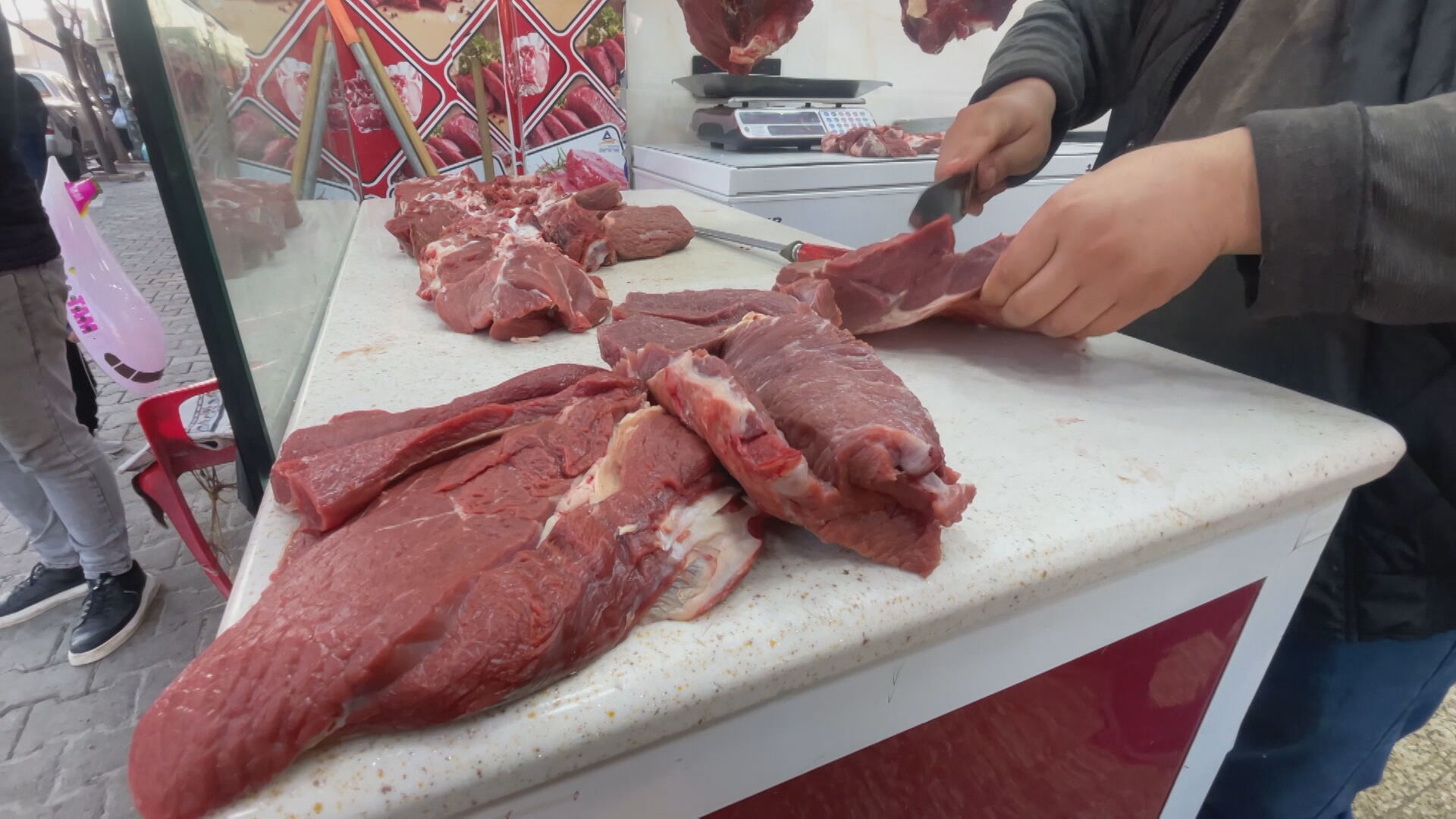 دوکانێکی گۆشت فرۆشتن لە هەرێمی کوردستان