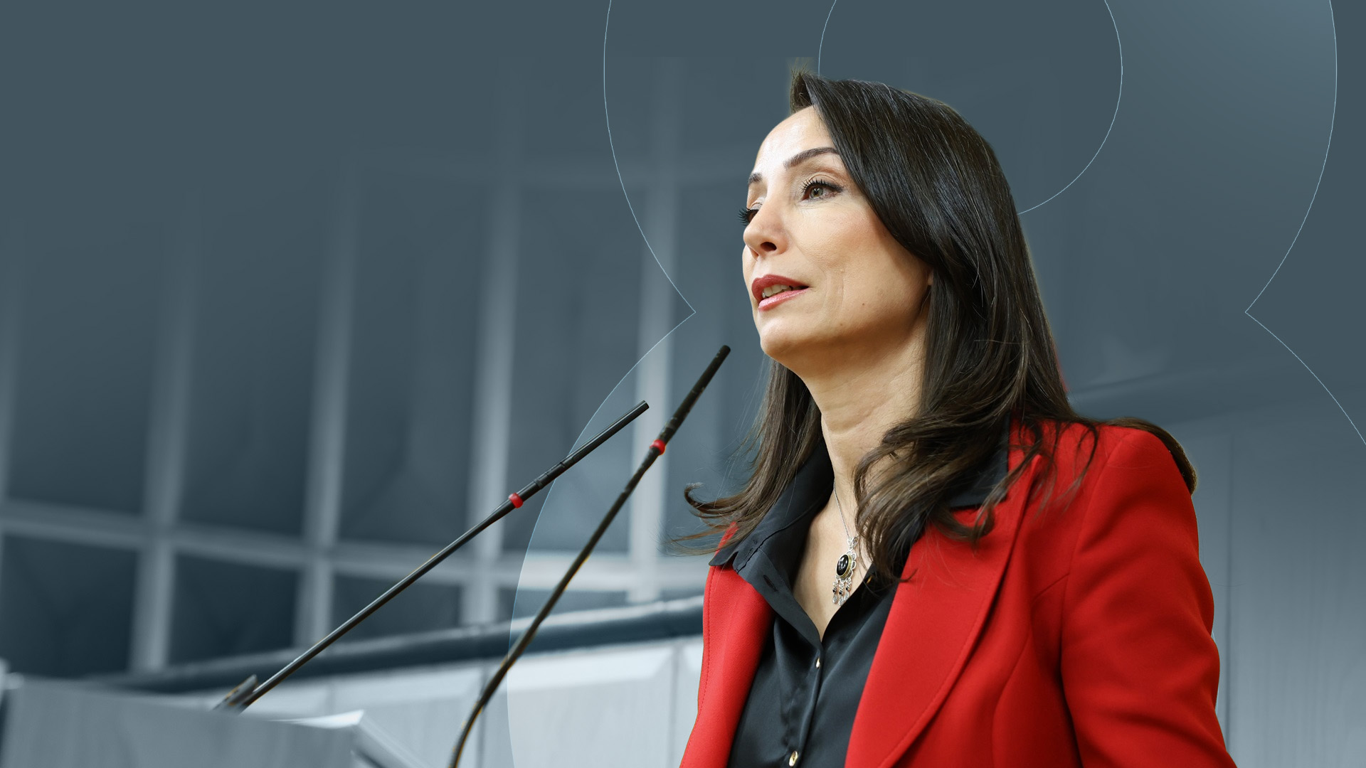 تولای هاتیمئۆغوڵڵاری، هاوسەرۆکی پارتی دیموکراسیی و یەکسانیی گەلان (پارتی دەم) فۆتۆ: AA