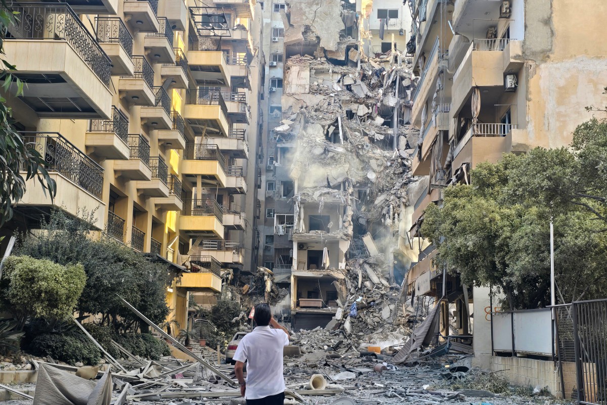 شوینەواری هێرشە مووشەکییەکەی ئیسرائیل بۆسەر لوبنان. فۆتۆ:AFP
