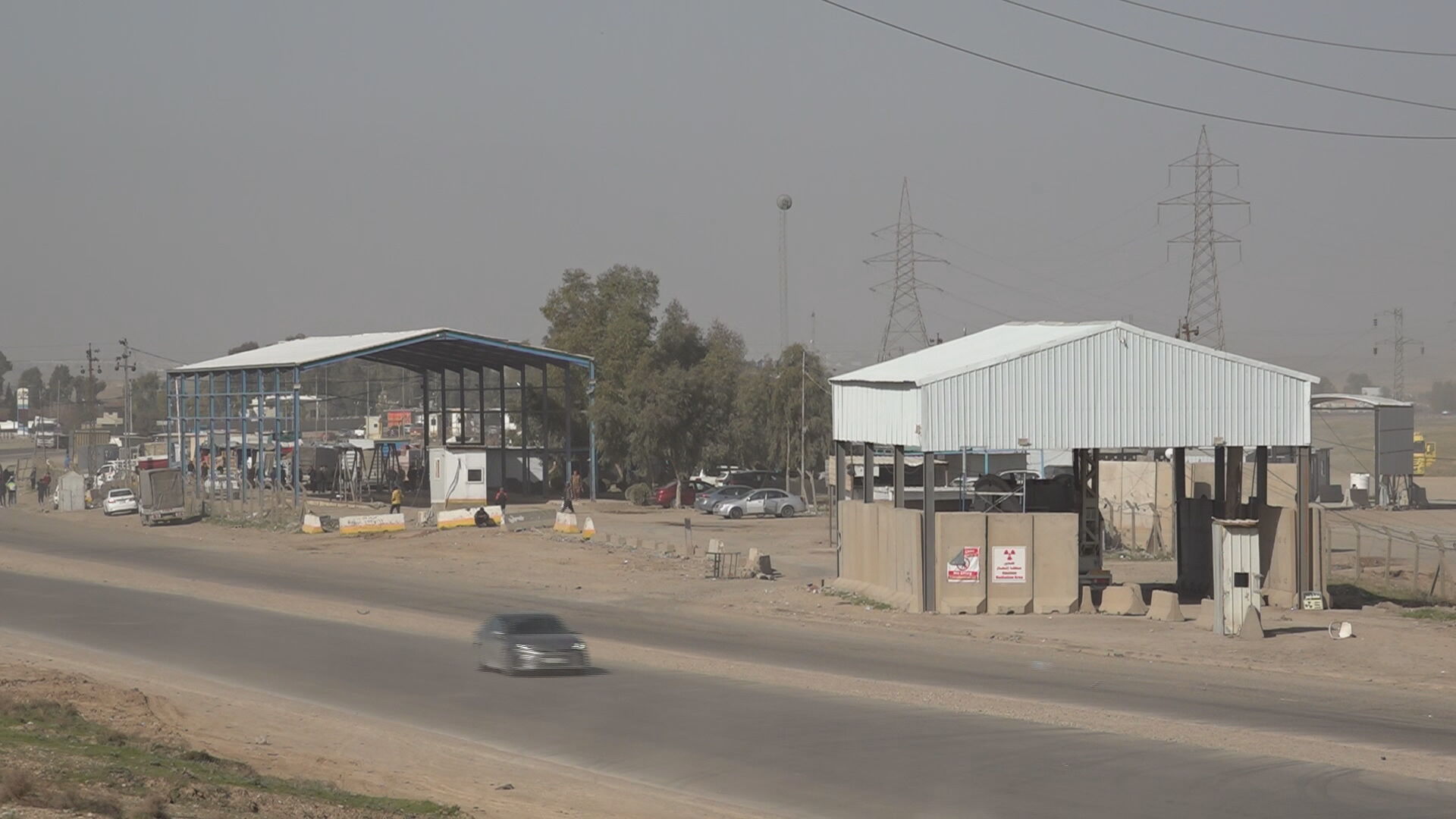 دیمەنمێک لە بازگەی چیمەن لە نزیک کەرکووک
