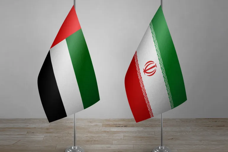 ئاڵای کۆماری ئیسلامیی ئێران و ئیمارات