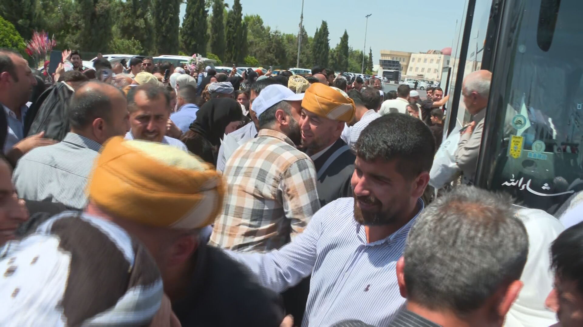 ساتی پێشوازیی کەسوکاریان لە بەشێک لە حاجییان