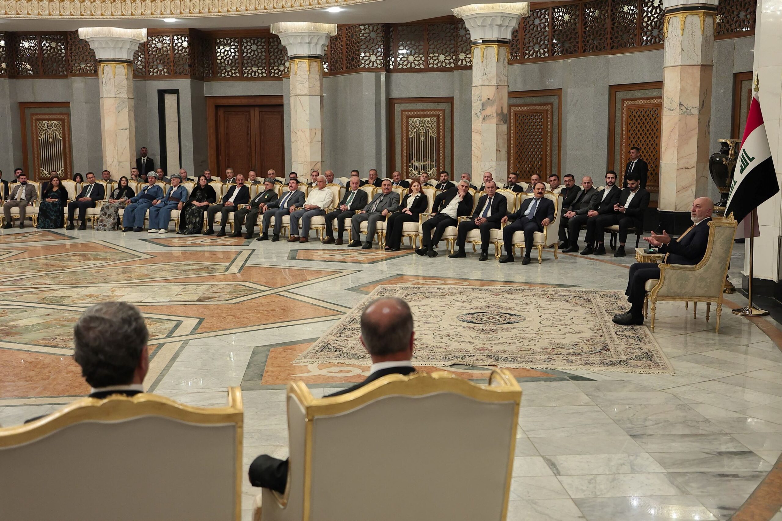 نزار ئامێدی، سەرۆککۆماری عێراق لە پێشوازیکردن و کۆبوونەوە لەگەڵ کەسایەتییەکانی بادینان دا