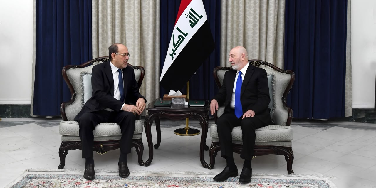 کۆبوونەوەی نزار ئامێدى، سەرۆککۆمارى عێراق، لەگەڵ نوورى مالیکى، سەرۆکى هاوپەیمانى دەوڵەتى یاسا