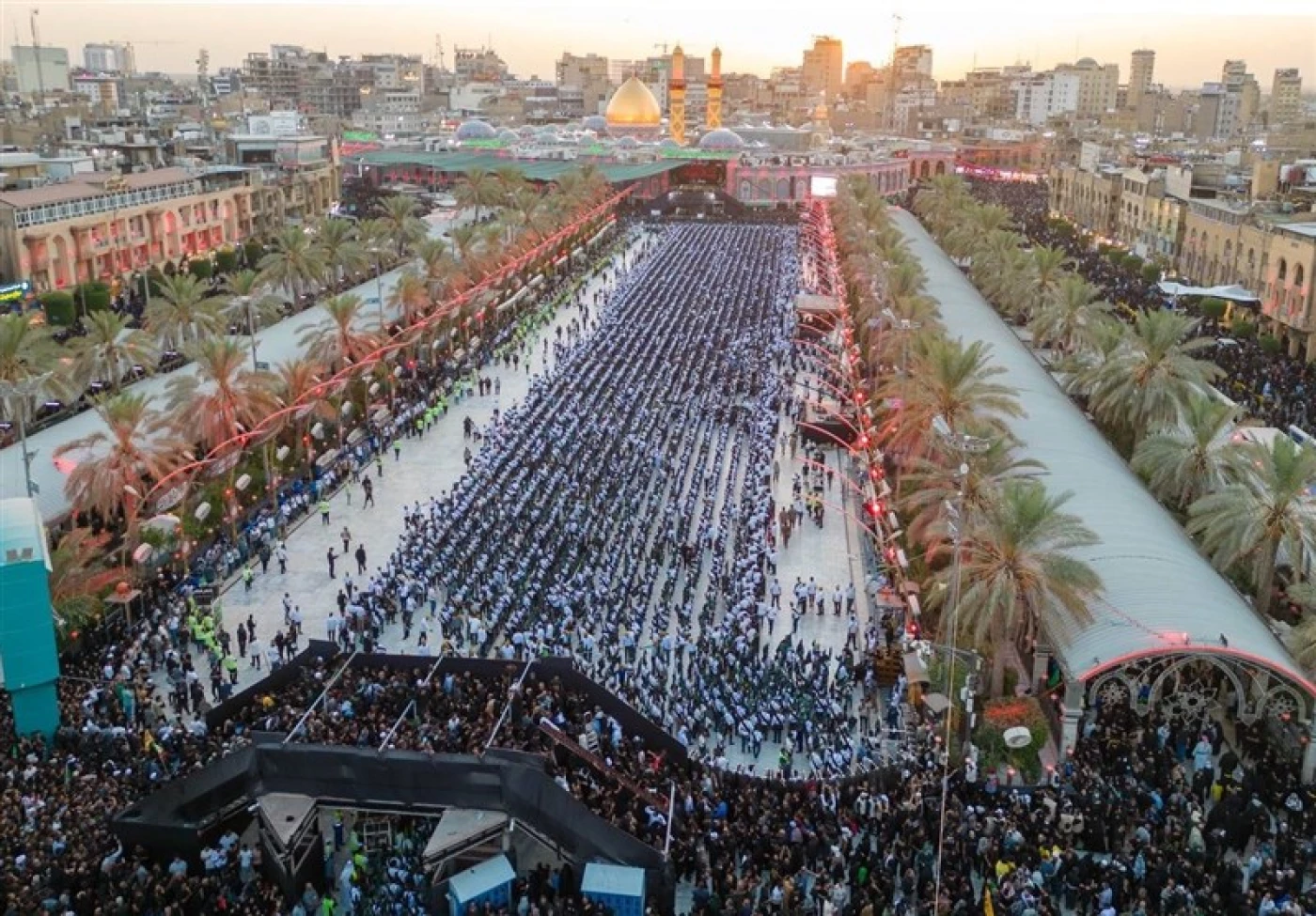 بەردەوامی هاتنی زیارەتکاران بۆ شوێنە پرۆزەکانی کەربەلا بۆ بەشداریکردن لە ڕێوڕەسمی چلەی ئیمام حسێن