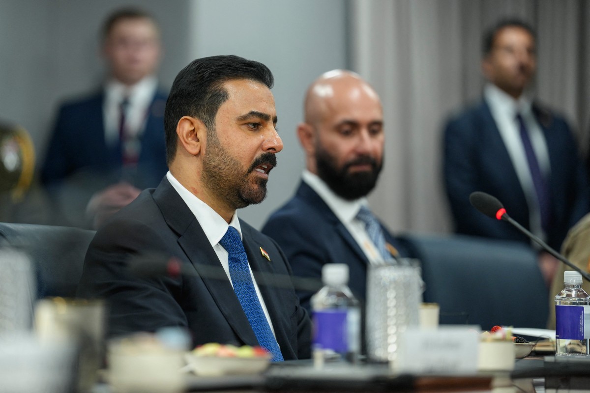 دیدار و کۆبوونەوەکانی عەلی زەیدی، سەرۆکوەزیرانی عێراق. لەگەل لێپرسراوانی ئیدارەی ئەمریکا بەردەوامە. فۆتۆ: AFP