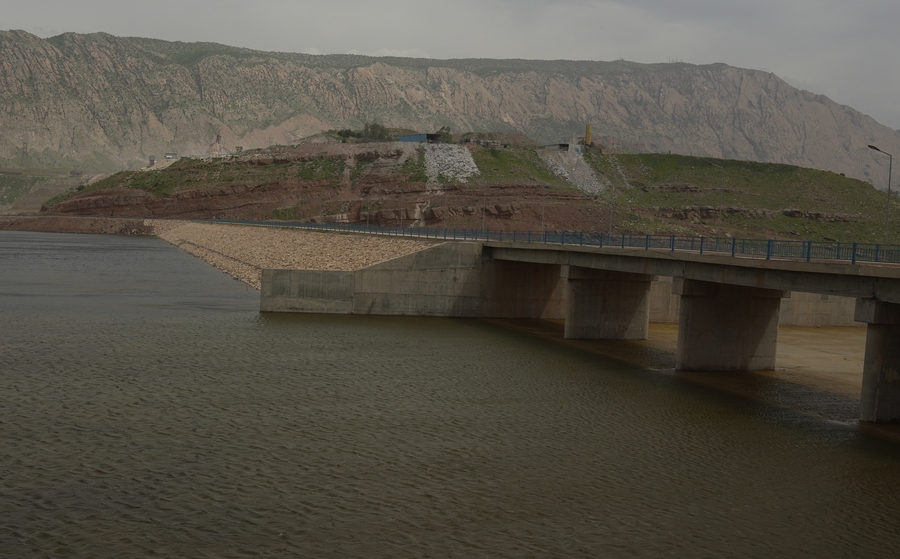دیمەنێکی بەنداوی دێوانە 