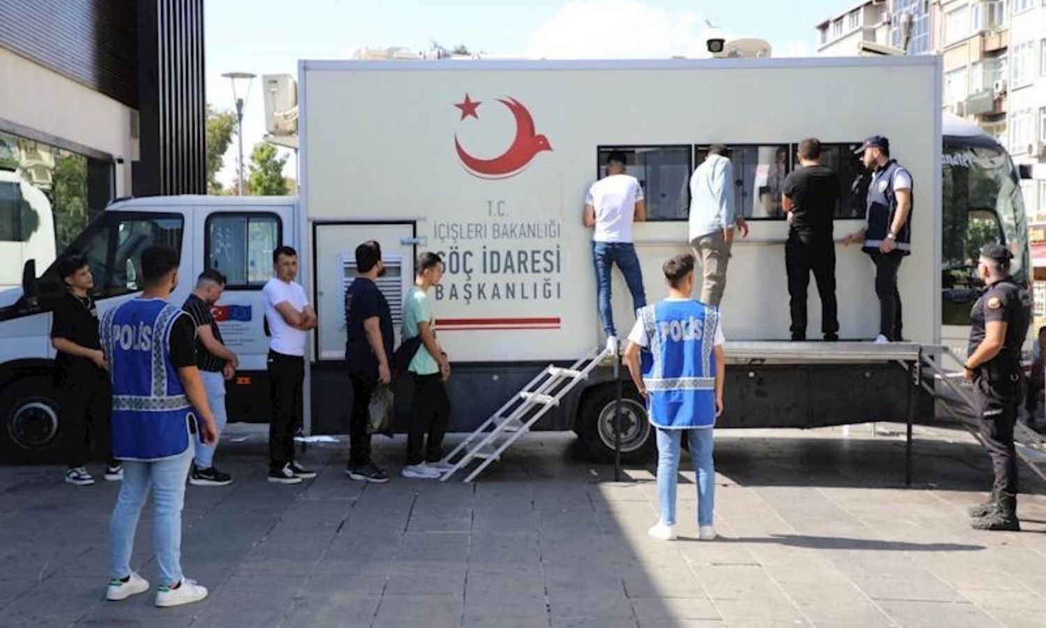 ساتی دەستگیرکردنی ژمارەیەک کۆچبەر لە تورکیا