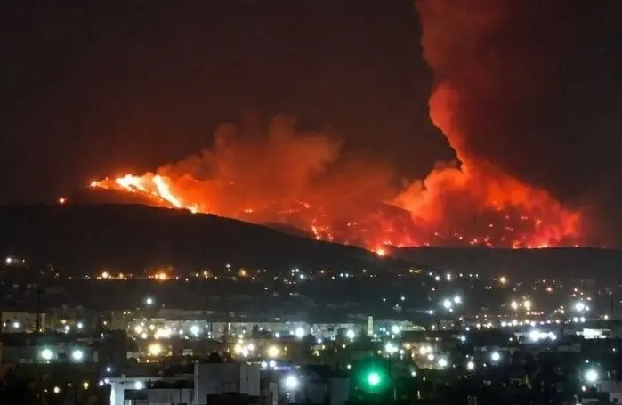 تیمەکانی بەرگری شارستانی و پۆلیسی دارستان توانییان ئاگری تاسڵوجە و قەرەداغ کۆنترۆڵ بکەن 