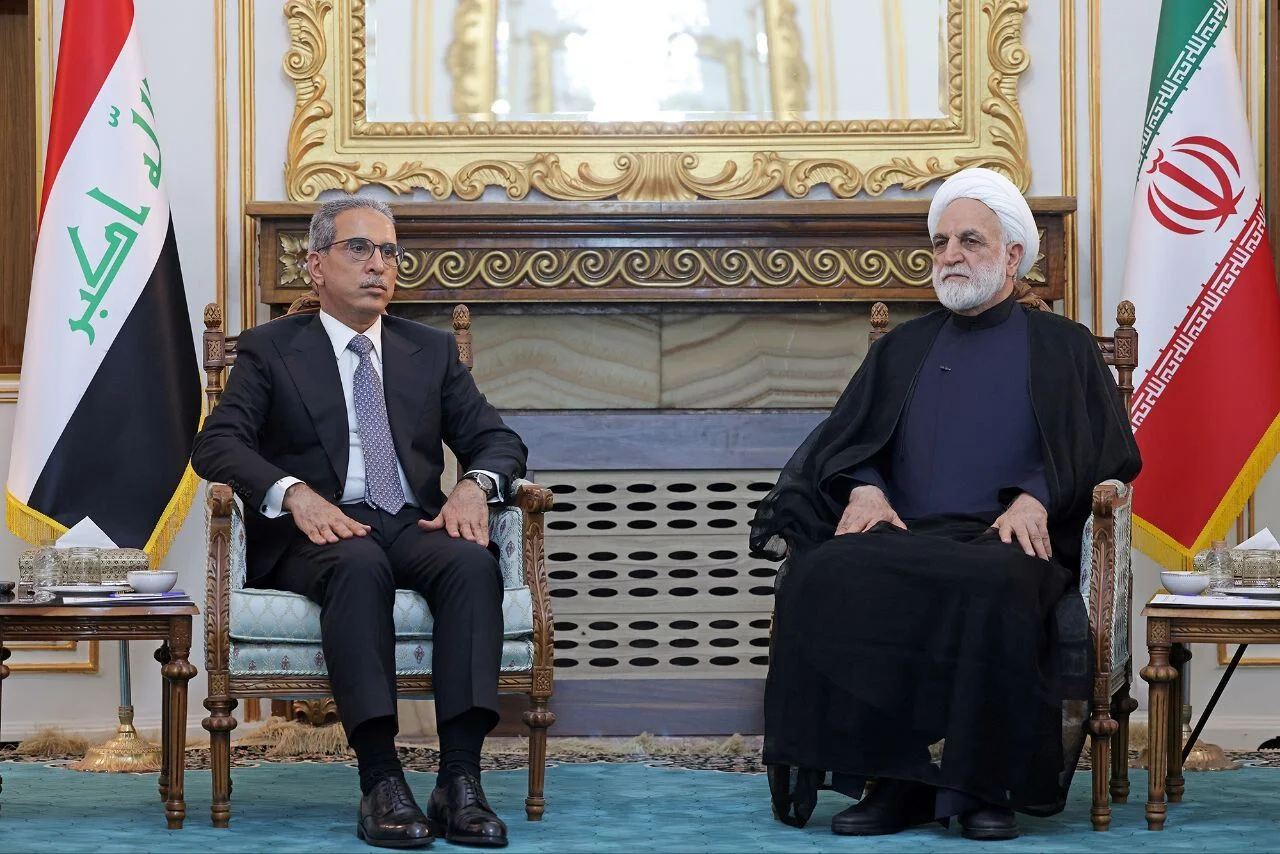 کۆبوونەوەی غولام حسێن موحسینیی ئێژەیی و فایەق زێندان