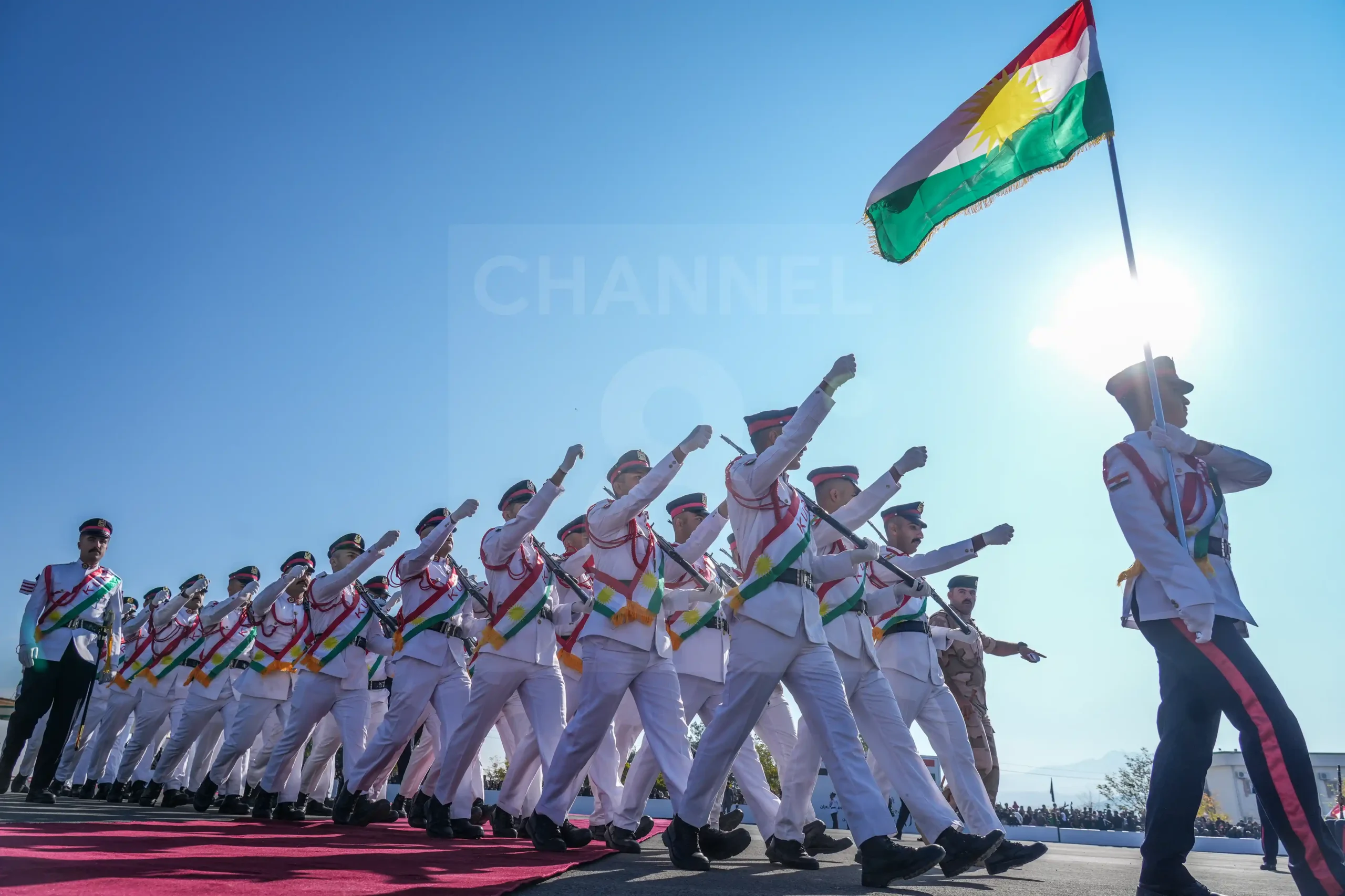 ژمارەیەک لە هێزەکانی  پێشمەرگە لە ڕێوڕەسمی کۆتایهایی خولی ئەفسەریاندا لە کۆلێژی  سەربازیی قەڵاچوالان. فتۆ: حەمەسوور - کەناڵ8