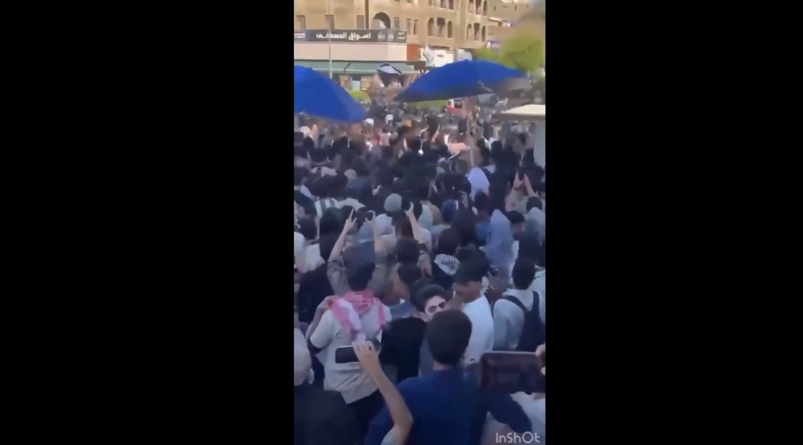 خۆپیشاندەران ناڕەزایەتیان دەربڕى لە کەمبوونەوەى پێدانى کارەباى نیشتمانى و بڕینى بەردەوامى کارەبا 