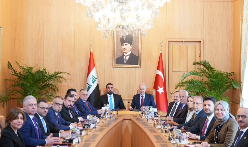 کۆبوونەوەی شاندی پەرلەمانی عێراق و تورکیا 