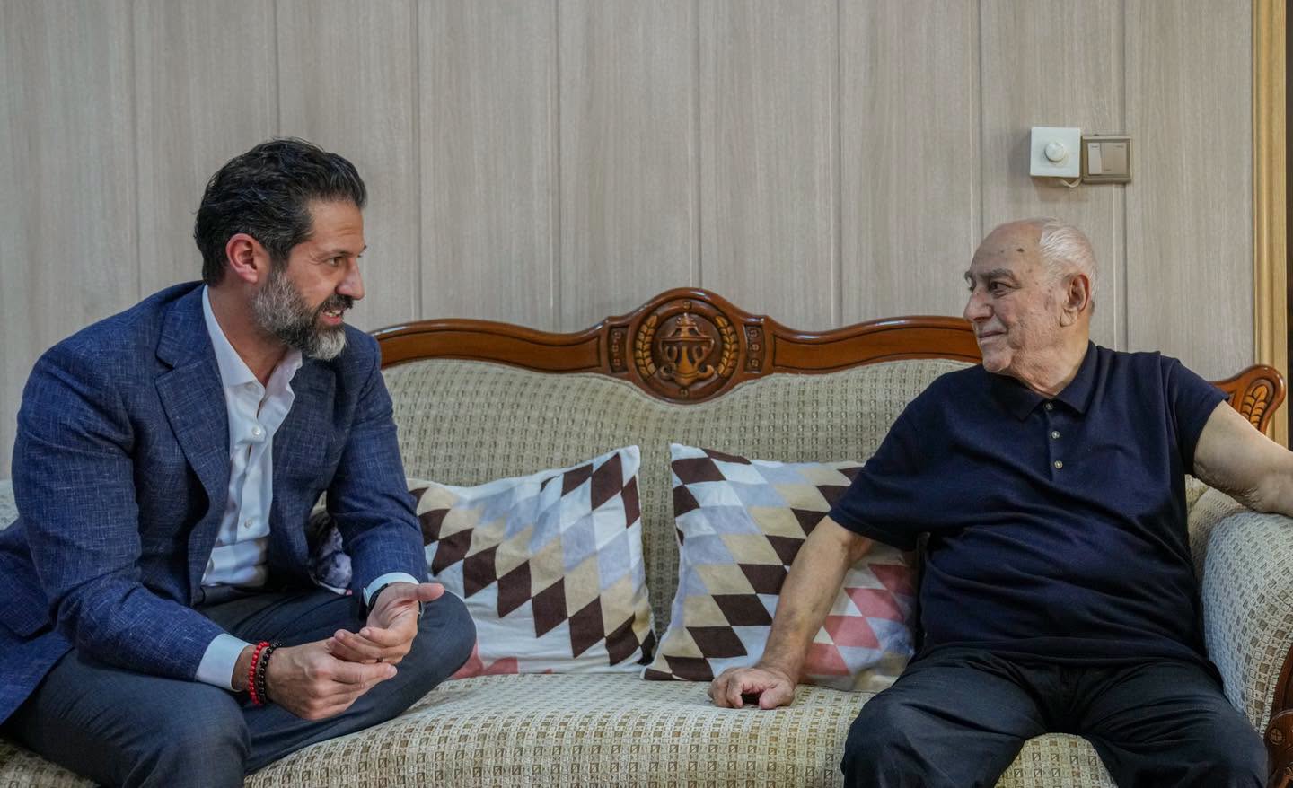 قوباد تاڵەبانی سەردانی عومەر سەید عەلی ڕێکخەری پێشووی بزووتنەوەی گۆڕان کرد