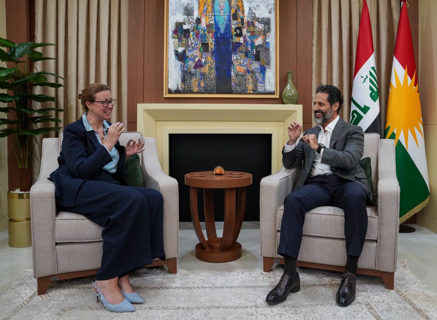 قوباد تاڵەبانی، جێگری سەرۆکوەزیرانی هەرێمی کوردستان پێشوازی لە هۆڵی ڤێر، کونسوڵی بەریتانیا کرد