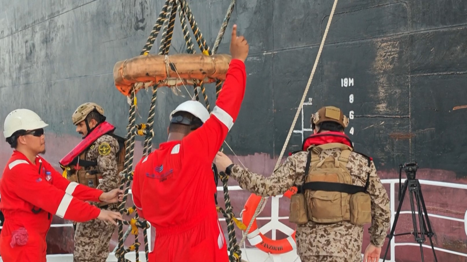 کەلوپەلە دەستبەسەرداگیراوەکان هیچ مۆڵەتێکی فەرمیی هاوردەکردنیان نەبووە و مەرجەکانی سەلامەتییان تێدا نەبووە