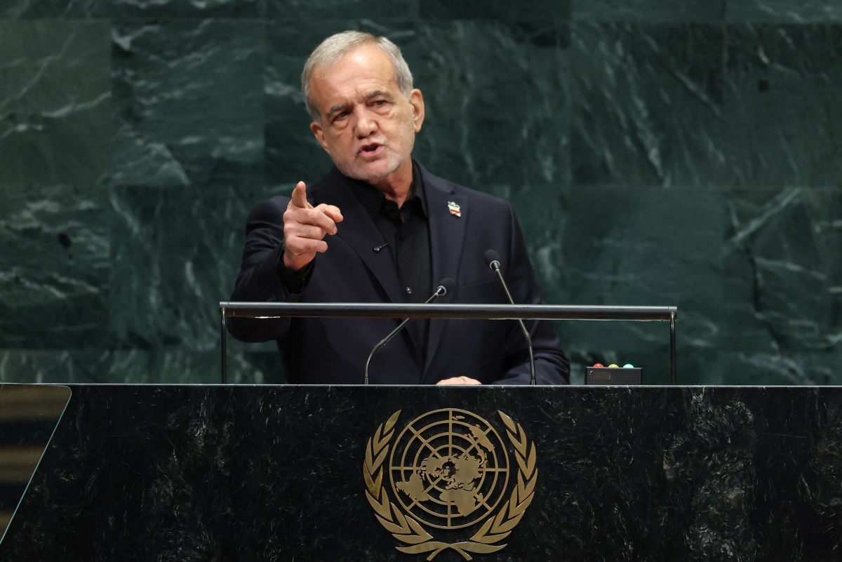 مەسعود پزیشکیان، سەرۆککۆماری ئێران، لەکاتی پێشکەشکردنی گوتاری وڵاتەکەی لە نەتەوە یەکگرتووەکان، فۆتۆ: AFP