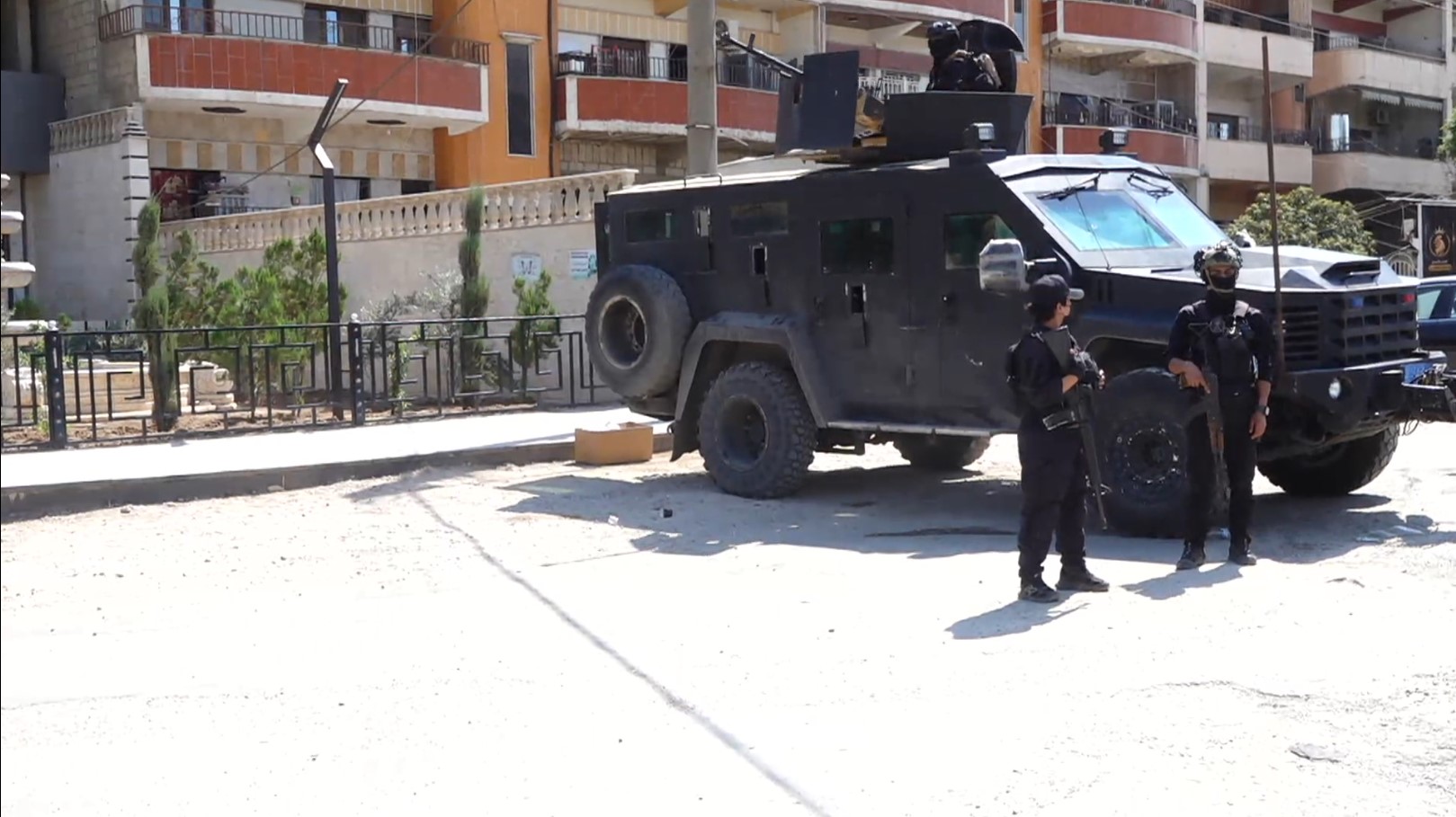 لە تەواوی ڕۆژئاواى کوردستان ڕێکاریى ئەمنیى توند گیراوەتەبەر 
