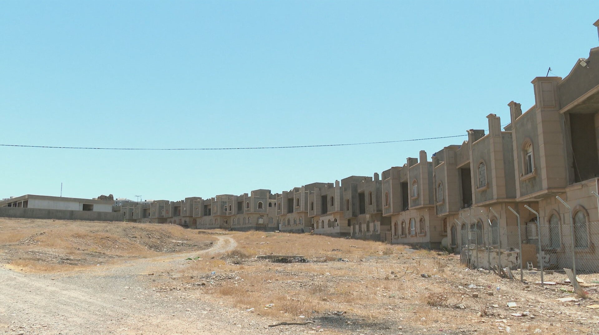 دیمەنی یەکێک لە پرۆژە تەواونەکراوەکان