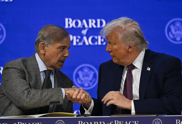 دونالد ترامپ، رئیس جمهور آمریکا و شهباز شریف، نخست وزیر پاکستان